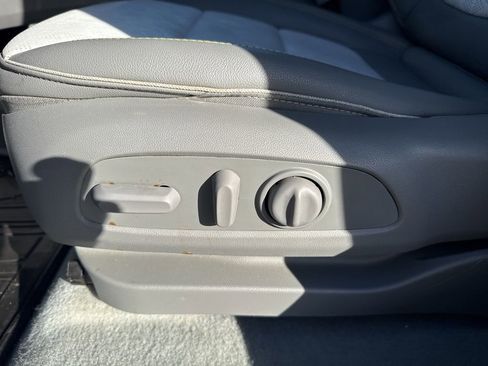 Used 2023 Chevrolet Bolt EUV Premier w/ Super Cruise Package image 10