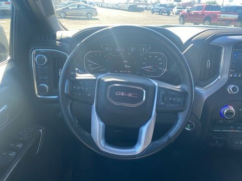 Used 2020 GMC Sierra 1500 Elevation w/ Elevation Value Package image 15