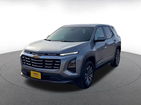 Used 2025 Chevrolet Equinox LT FWD image 7