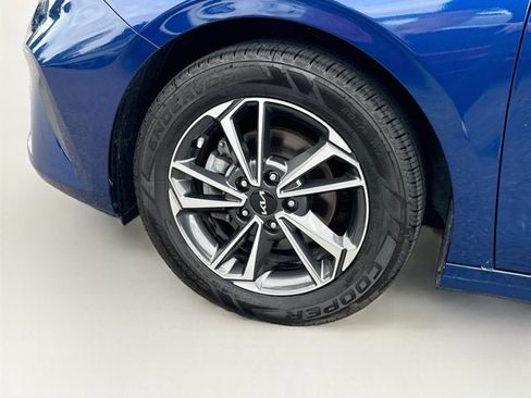 Certified 2023 Kia Forte LXS FWD image 27