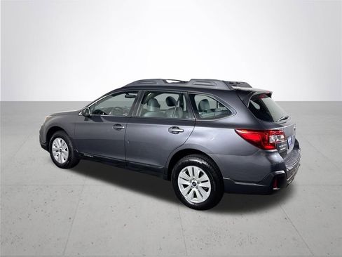 Used 2019 Subaru Outback 2.5i AWD/4WD image 8