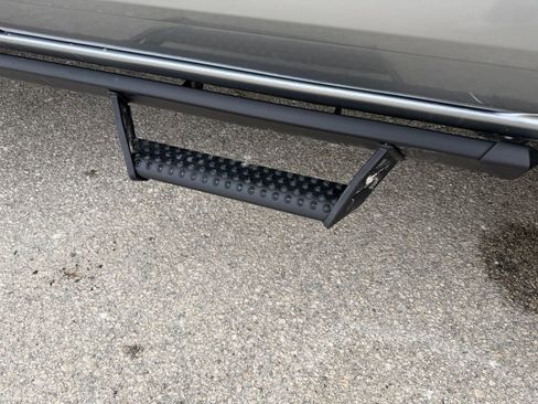 Used 2024 Toyota Tacoma TRD Sport w/ TRD Sport Upgrade Package image 15