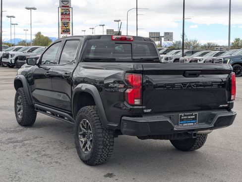 Certified 2024 Chevrolet Colorado ZR2 image 4