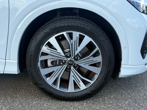 Used 2023 Audi Q4 e-tron Premium Plus image 46