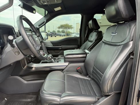 Certified 2024 Ford F150 Platinum w/ FX4 Off-Road Package AWD/4WD image 23