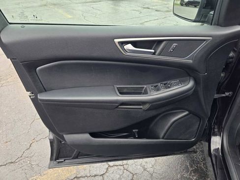 Used 2022 Ford Edge SEL w/ Convenience Package image 13