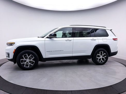 Used 2024 Jeep Grand Cherokee L Limited w/ Luxury Tech Group II image 41