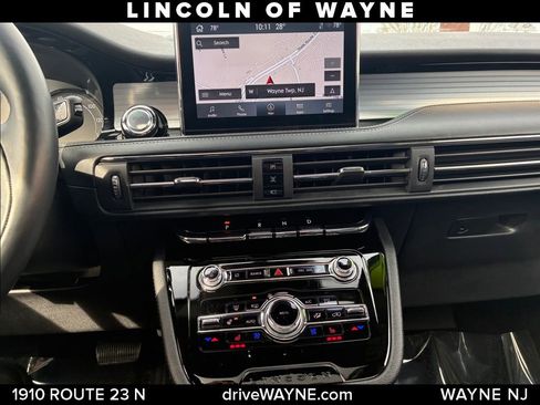 Certified 2022 Lincoln Corsair AWD w/ Premium Package image 17