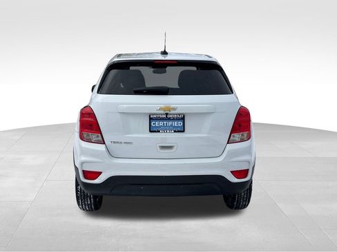 Certified 2022 Chevrolet Trax LS w/ Tint and Cruise Package image 3