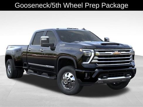 New 2026 Chevrolet Silverado 3500 High Country w/ High Country Premium Package AWD/4WD image 8