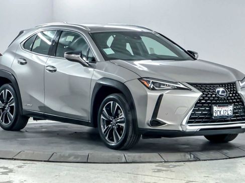 Used 2022 Lexus UX 250h image 9