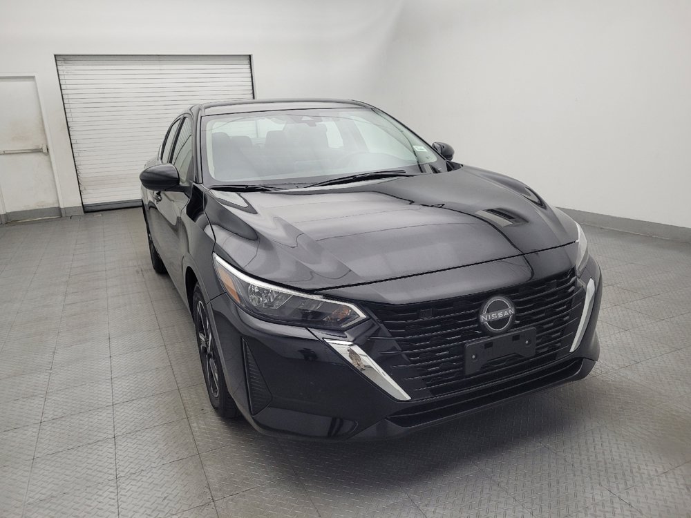 Used 2025 Nissan Sentra SV FWD image 14