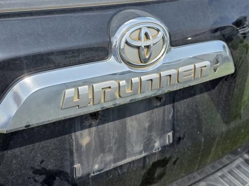 Used 2018 Toyota 4Runner Limited AWD/4WD image 15