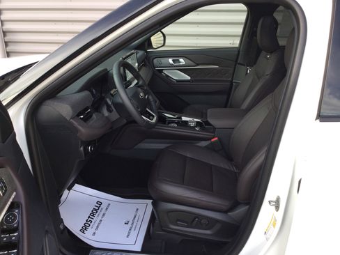 New 2026 Ford Explorer Platinum w/ LUX Leather Package image 8