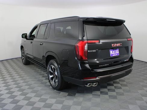 New 2026 GMC Yukon XL AT4 Ultimate AWD/4WD image 31