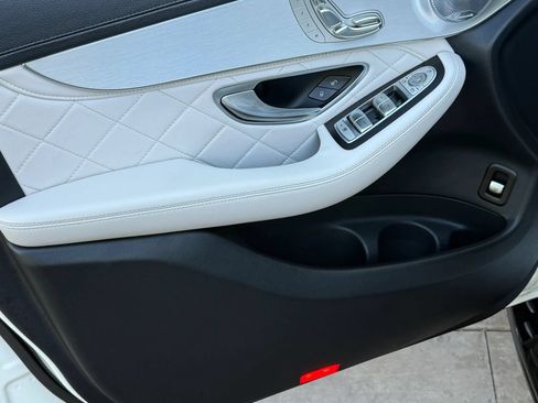Used 2018 Mercedes-Benz GLC 43 AMG 4MATIC image 14