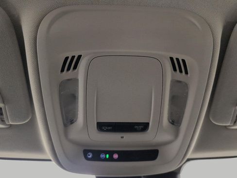 Used 2023 Buick Envision Preferred AWD/4WD image 18