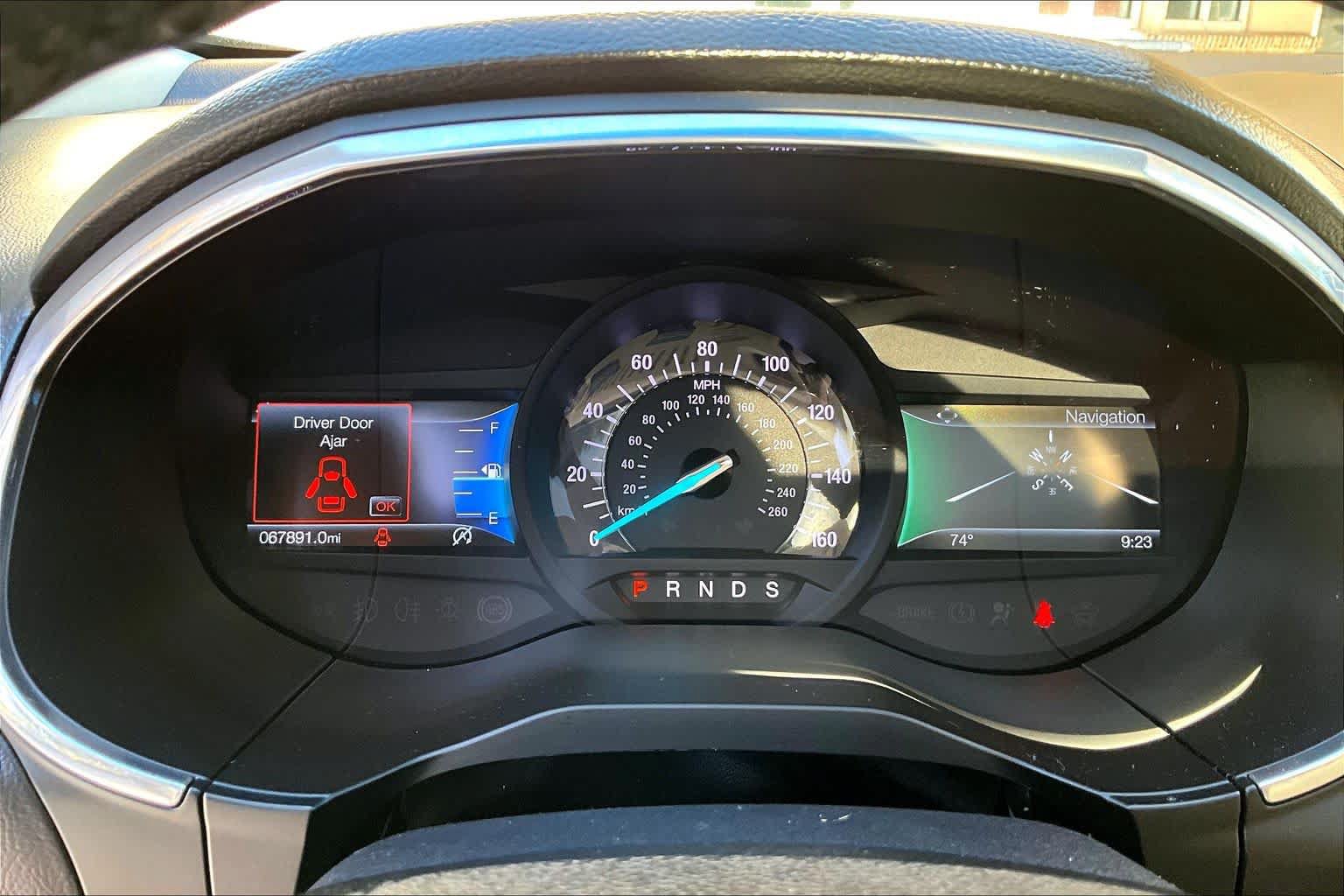 Used 2019 Ford Edge Titanium w/ Equipment Group 301A FWD image 26