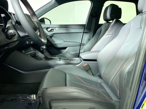 Certified 2025 Audi Q3 2.0T Premium Plus w/ Premium Plus Package image 2