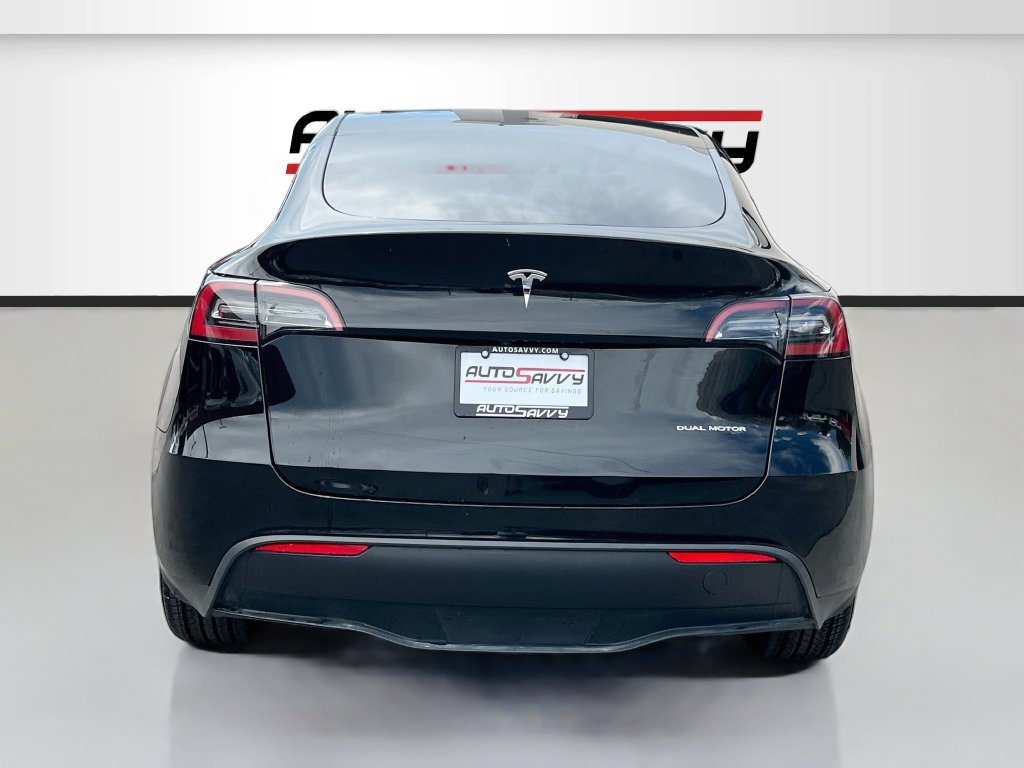 Used 2023 Tesla Model Y Long Range AWD/4WD image 6