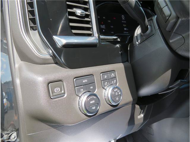 Used 2022 GMC Sierra 1500 Elevation w/ Preferred Package AWD/4WD image 11