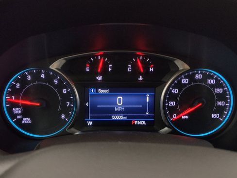 Used 2024 Chevrolet Equinox LT FWD image 23