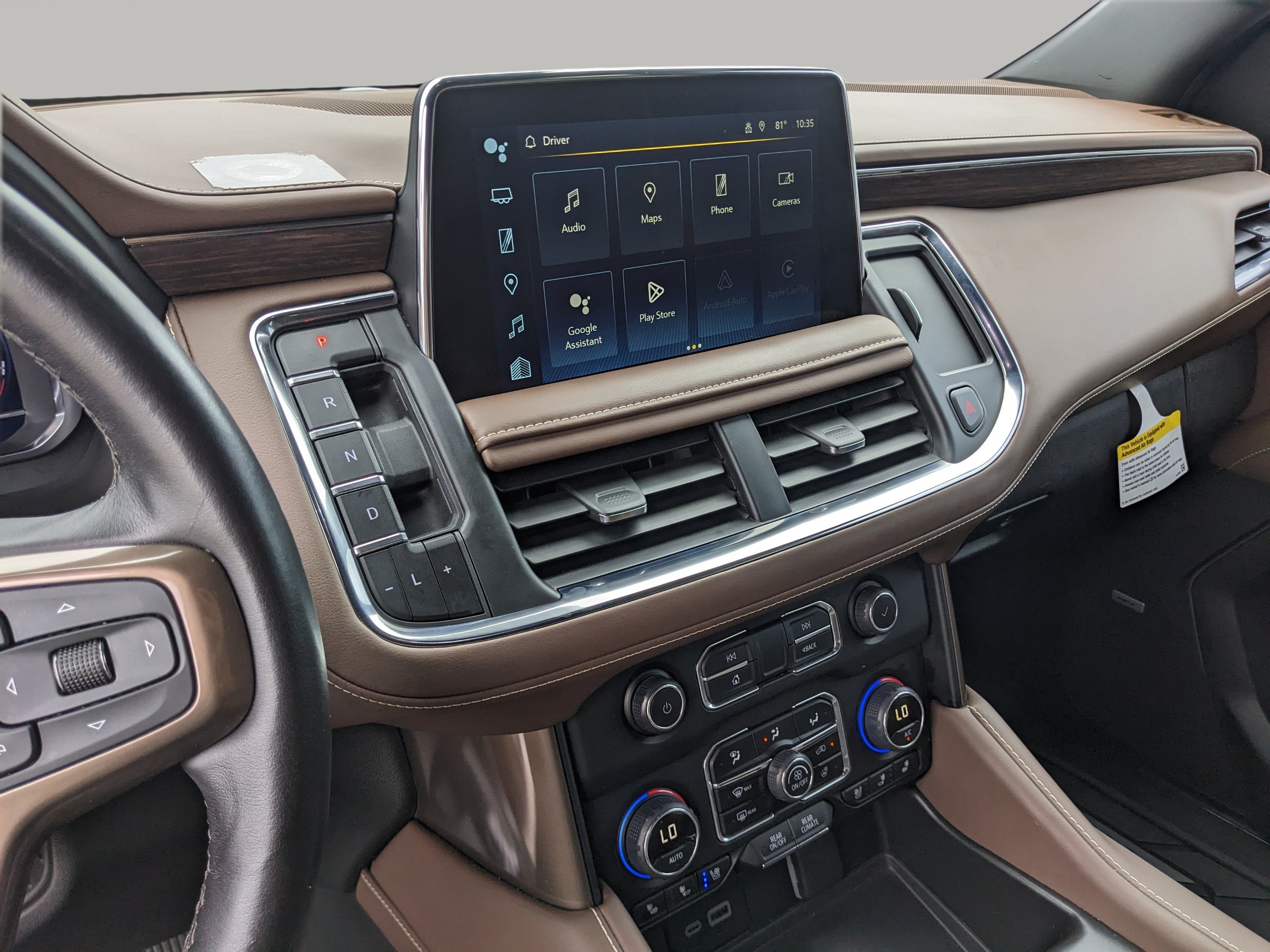 Used 2024 Chevrolet Tahoe High Country w/ Advanced Technology Package RWD image 23