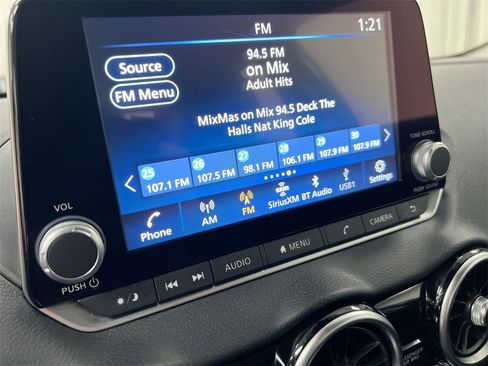 Used 2023 Nissan Sentra SV image 13