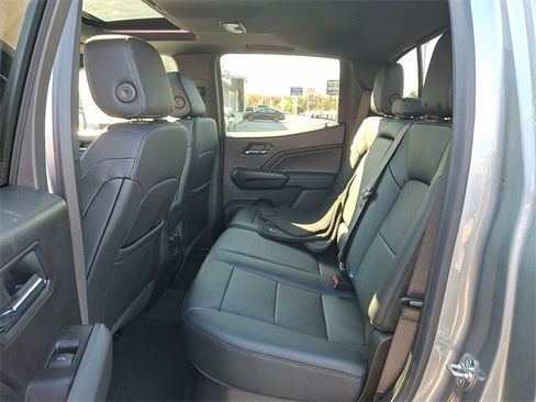 New 2026 GMC Canyon Elevation w/ Convenience Package image 6