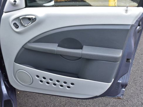 Used 2007 Chrysler PT Cruiser 4dr Wagon image 36