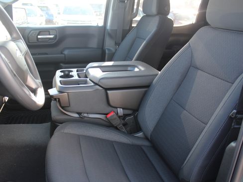 New 2026 Chevrolet Silverado 1500 Custom Trail Boss w/ Turbomax Blackout Package image 9