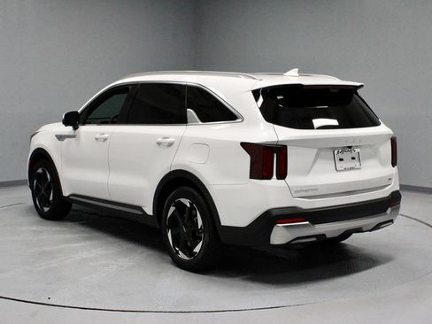 Used 2025 Kia Sorento SX Prestige AWD/4WD image 10
