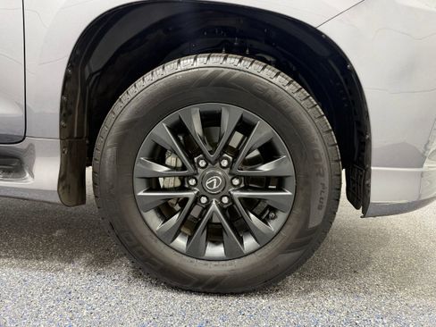 Used 2023 Lexus GX 460 Premium w/ Premium Package AWD/4WD image 14