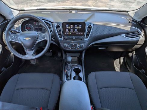 Used 2024 Chevrolet Malibu LS w/ Driver Confidence Package FWD image 16