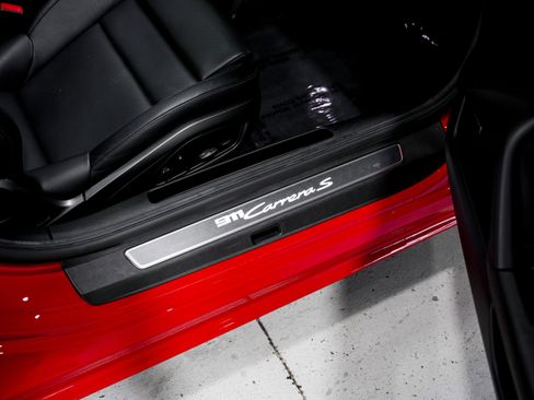 Used 2021 Porsche 911 Carrera S image 30