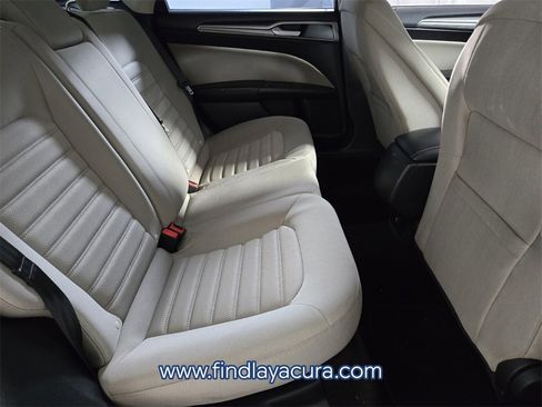 Used 2019 Ford Fusion S image 14