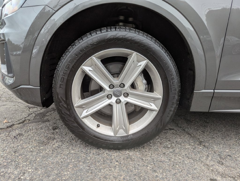 Used 2019 Audi Q8 Premium AWD/4WD image 44