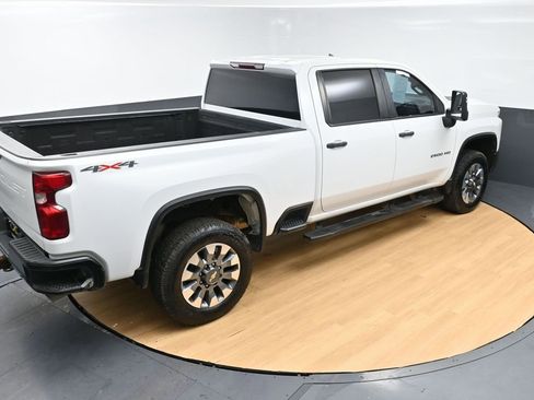 Used 2022 Chevrolet Silverado 2500 Custom w/ Custom Value Package image 39