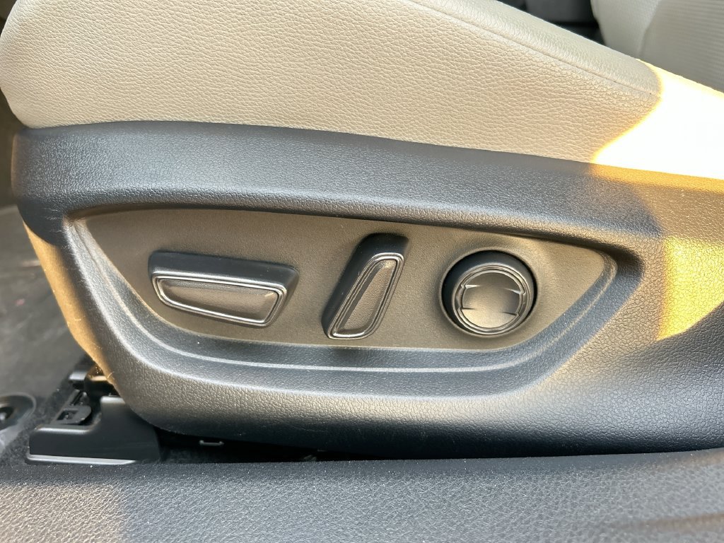 Certified 2025 Toyota Camry XLE FWD image 12