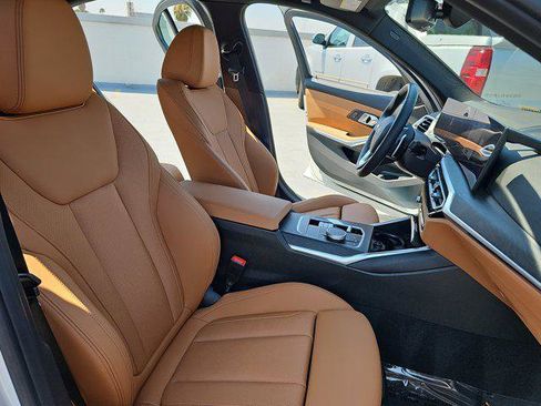 Used 2024 BMW 330i Sedan w/ Convenience Package image 10