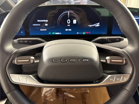 Used 2025 Lucid Air Touring AWD/4WD image 20