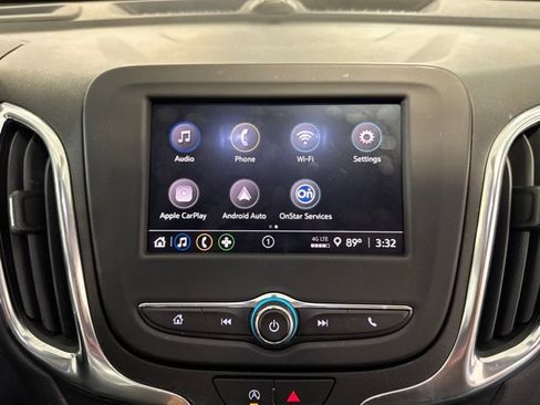 Used 2022 Chevrolet Equinox LT FWD image 17