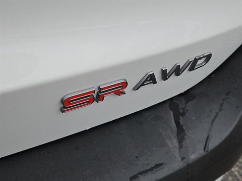 New 2026 Nissan Kicks SR w/ Cold Weather Package AWD/4WD image 7