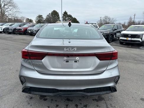 Used 2023 Kia Forte LXS image 6