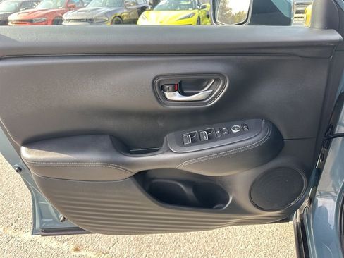 Used 2024 Honda HR-V EX-L image 25