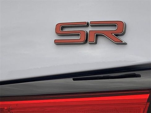 Used 2024 Nissan Altima 2.5 SR image 32