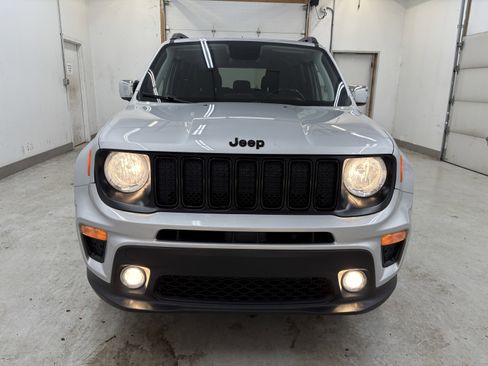 Used 2019 Jeep Renegade Altitude w/ Quick Order Package 2XM AWD/4WD image 6
