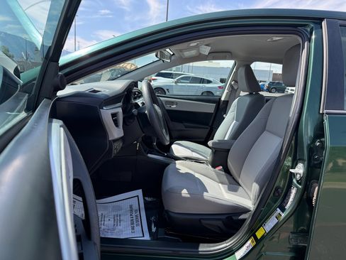 Used 2014 Toyota Corolla LE FWD image 12