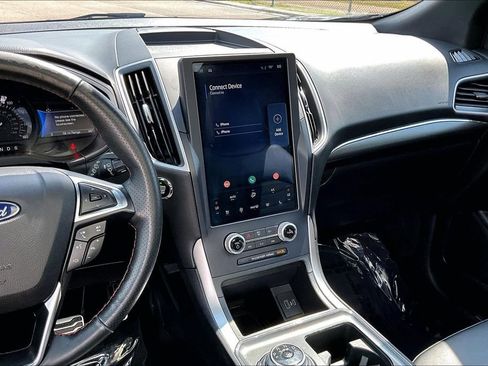 Used 2023 Ford Edge ST-Line AWD/4WD image 6