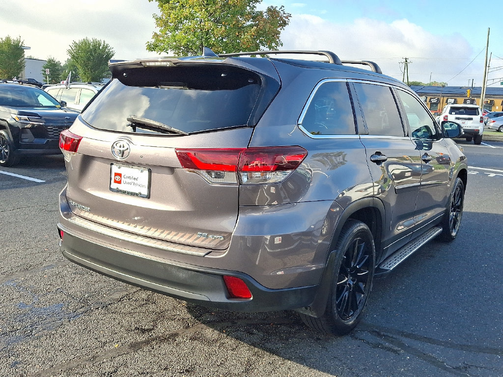 Certified 2019 Toyota Highlander SE AWD/4WD image 6